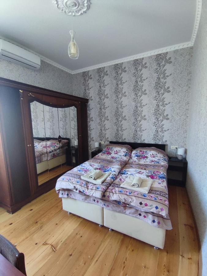 Elco Hotel Zugdidi ภายนอก รูปภาพ