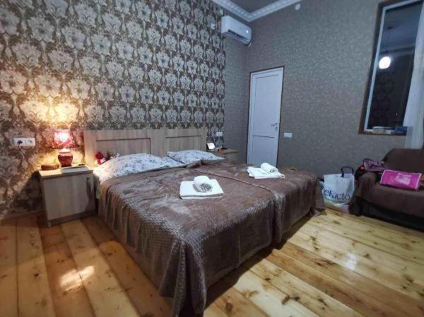 Elco Hotel Zugdidi ภายนอก รูปภาพ